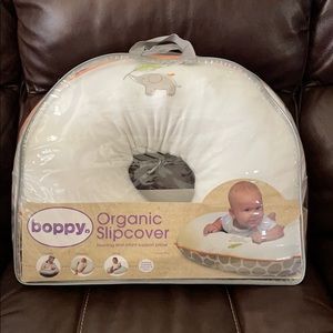 Boppy pillow